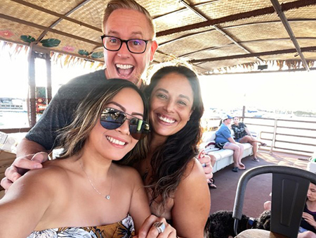 Da Tiki Queen Waikiki | Tiki Boat Cruises